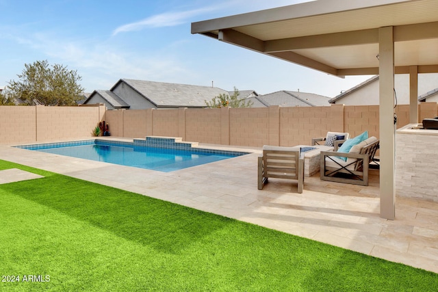 view of pool featuring a hot tub, an outdoor hangout area, and a patio