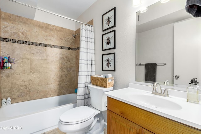 full bathroom featuring vanity, toilet, and shower / bath combo