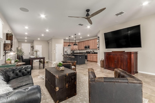 11658 E Chevelon Trl, Gold Canyon, AZ 85118 - living area featuring ceiling fan, recessed lighting, and baseboards