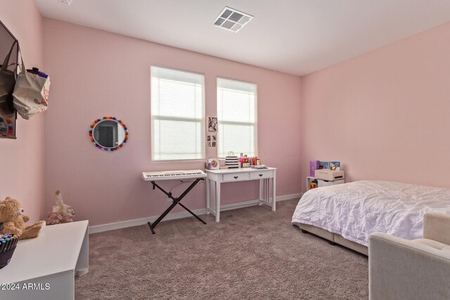 bedroom with carpet floors