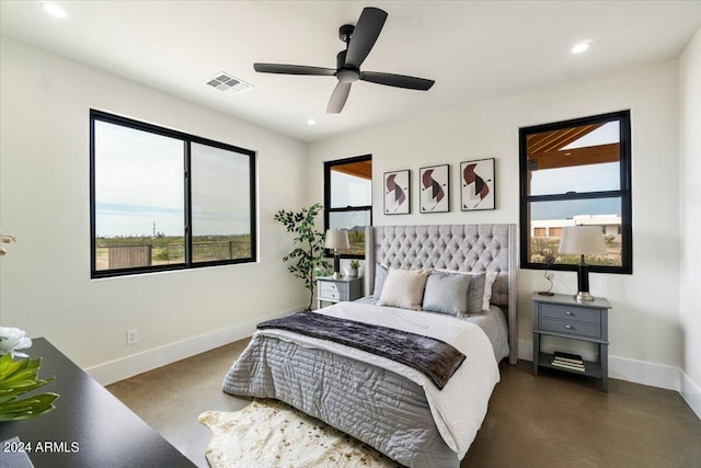 bedroom featuring ceiling fan