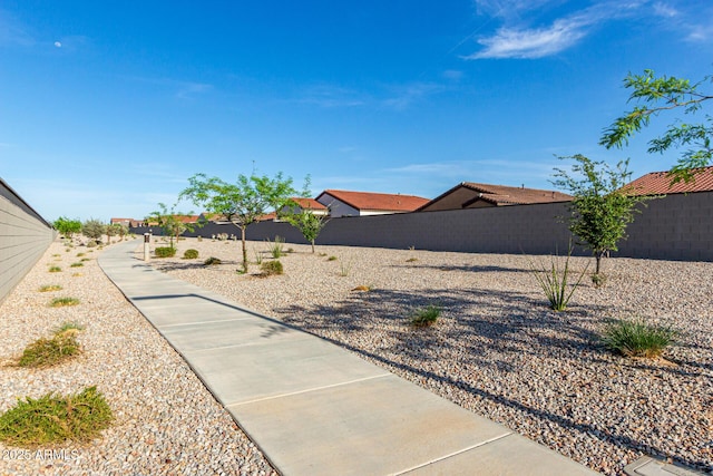 view of yard featuring a fenced backyard
