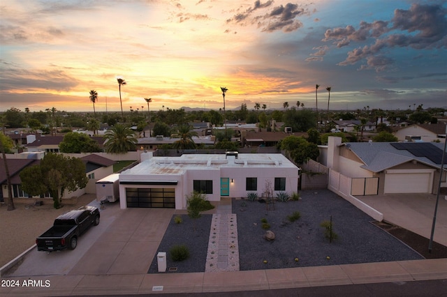 view of aerial view at dusk