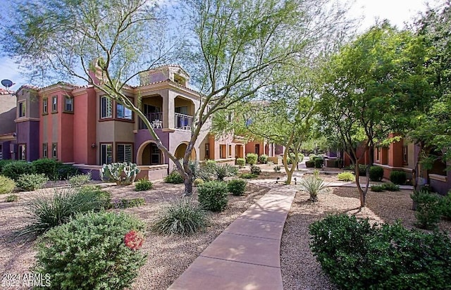 3935 E Rough Rider Rd Unit 1101, Phoenix, AZ 85050 - view of property's community