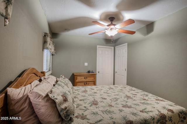 bedroom featuring ceiling fan