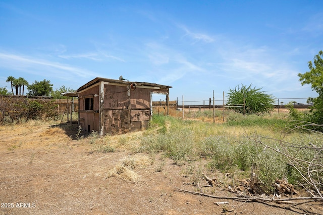 2921 N 103rd Ave, Avondale, AZ 85392 - view of yard with an outbuilding