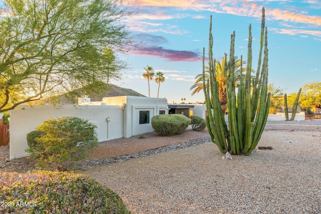 908 W Pershing Ave, Phoenix, AZ 85029 - view of yard