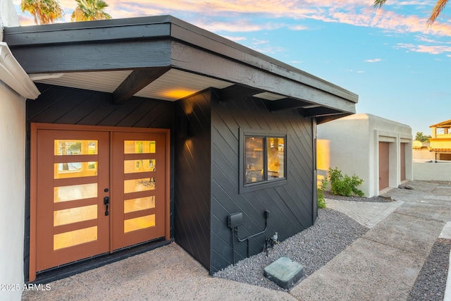 908 W Pershing Ave, Phoenix, AZ 85029 - doorway to property with french doors