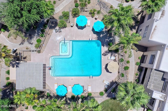 11333 N 92nd St Unit 1118, Scottsdale, AZ 85260 - bird's eye view of a pool area