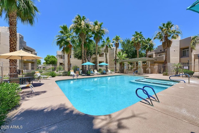 11333 N 92nd St Unit 1118, Scottsdale, AZ 85260 - community pool featuring a patio area, a pergola, and a residential view