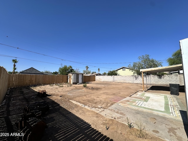 1214 E Henry St, Tempe, AZ 85288 - fenced backyard with a patio