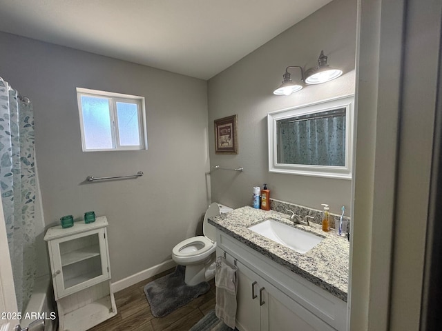 8520 W Palm Ln Unit 1054, Phoenix, AZ 85037 - full bath with vanity and wood finished floors