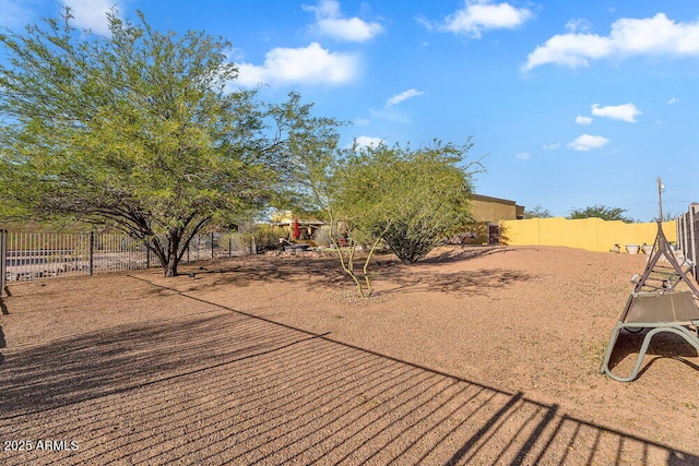 view of yard featuring a fenced backyard