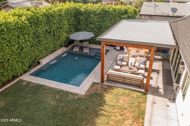 4132 N 42nd St, Phoenix, AZ 85018 - outdoor pool with a lawn and a patio area