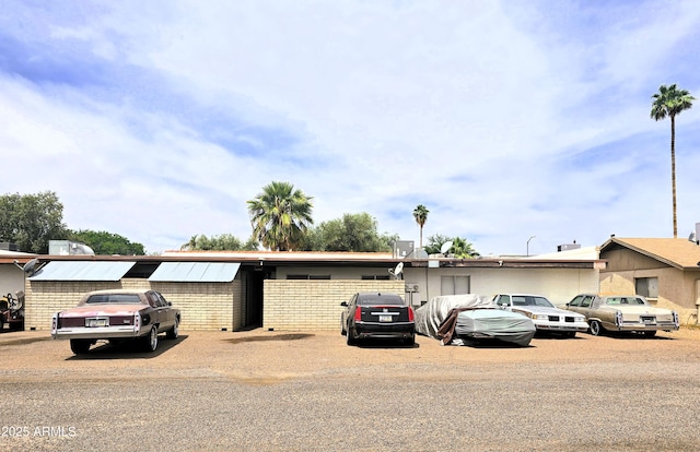 18227 N 40th Pl, Phoenix, AZ 85032 - view of front of property featuring uncovered parking