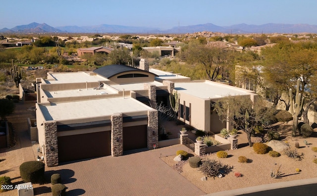 bird's eye view featuring a mountain view