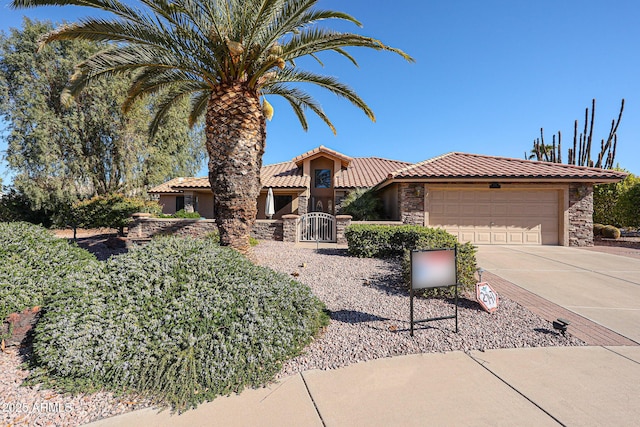 view of front of house with a garage