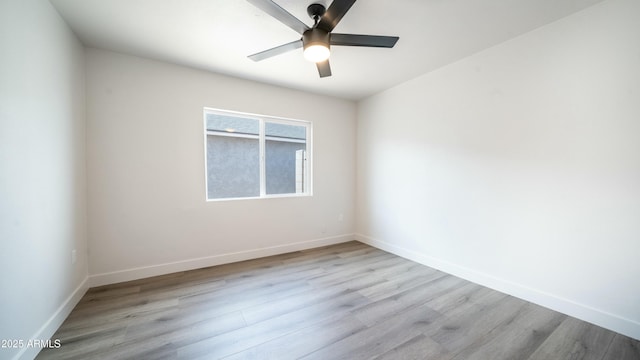 1838 E Earll Dr, Phoenix, AZ 85016 - empty room with light wood-style flooring, baseboards, and a ceiling fan