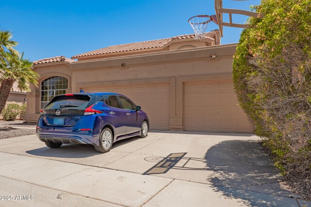 1751 W Mulberry Dr, Chandler, AZ 85286 - garage with concrete driveway