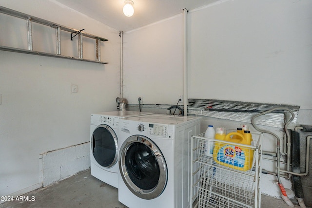 laundry area with washer and dryer and hookup for an electric dryer