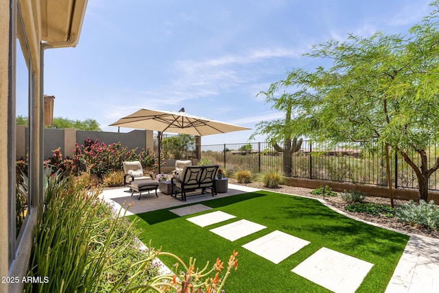 3045 W Feather Sound Dr, Phoenix, AZ 85086 - view of yard featuring an outdoor living space and a patio