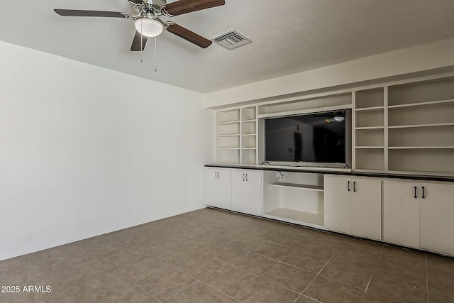 2432 W Echo Ln, Phoenix, AZ 85021 - unfurnished living room featuring a ceiling fan