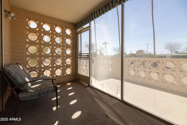 view of unfurnished sunroom