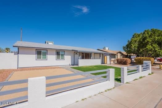 view of single story home