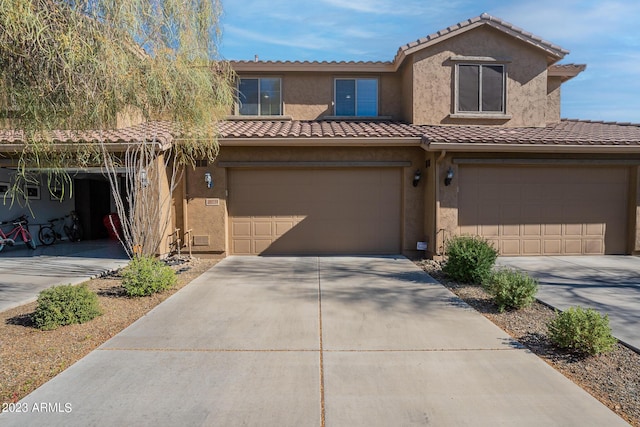 view of front of house featuring a garage