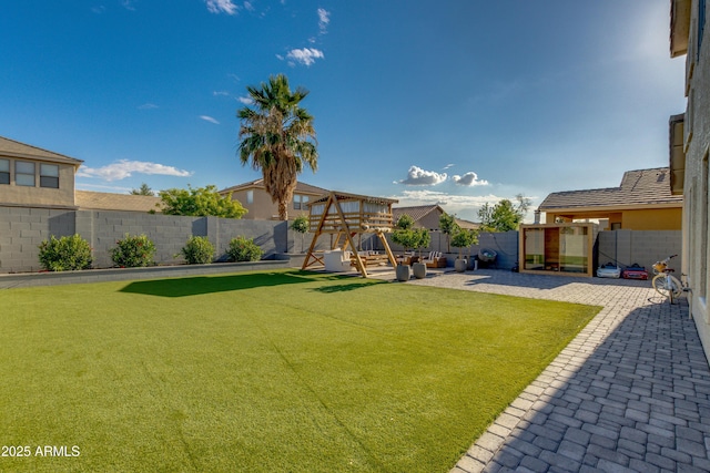 2533 W Novak Way, Phoenix, AZ 85041 - fenced backyard with a patio area
