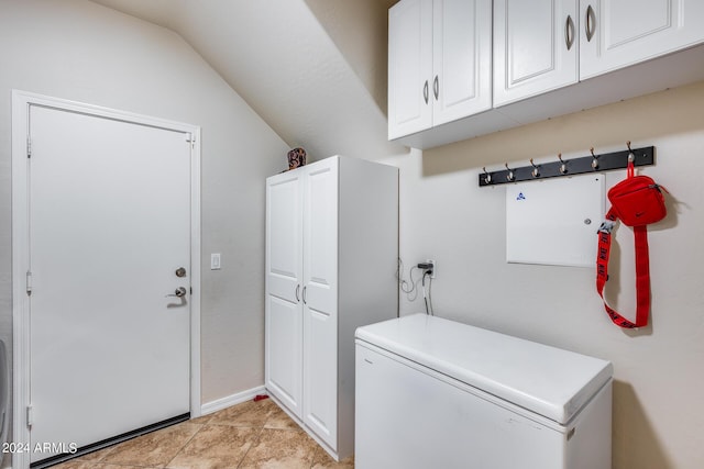 2728 W Adventure Dr, Anthem, AZ 85086 - washroom with baseboards