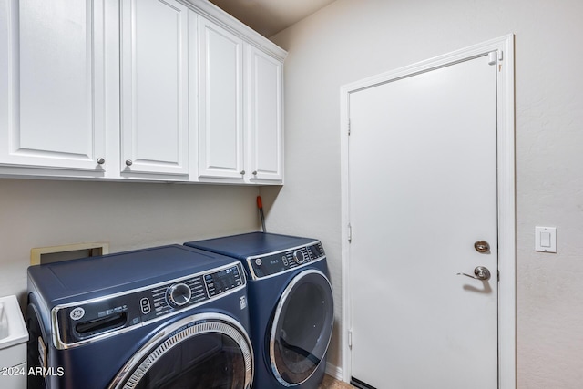 2728 W Adventure Dr, Anthem, AZ 85086 - washroom featuring washing machine and dryer and cabinet space
