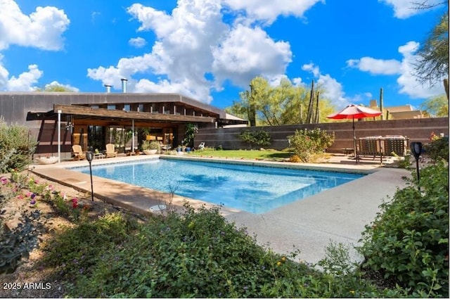 25232 N Horseshoe Trl, Scottsdale, AZ 85255 - view of swimming pool featuring a fenced backyard and a patio area