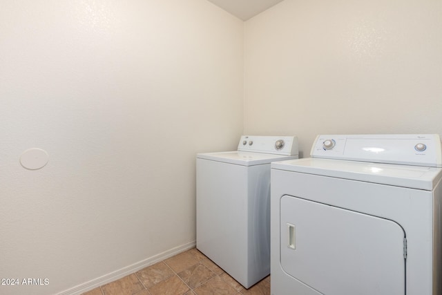 laundry room featuring washer and dryer