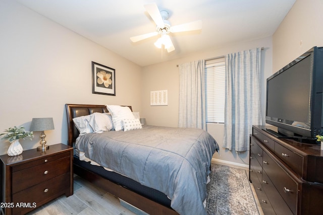 2224 W Olive Way, Chandler, AZ 85248 - bedroom featuring a ceiling fan
