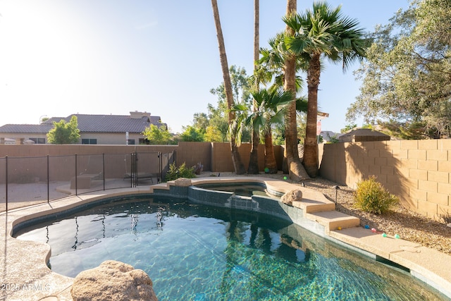 2224 W Olive Way, Chandler, AZ 85248 - view of swimming pool featuring a fenced backyard and a pool with connected hot tub