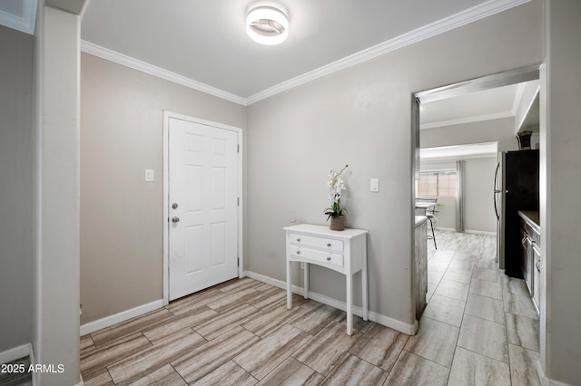 405 W Monte Way, Phoenix, AZ 85041 - foyer entrance with crown molding, wood tiled floors, and baseboards