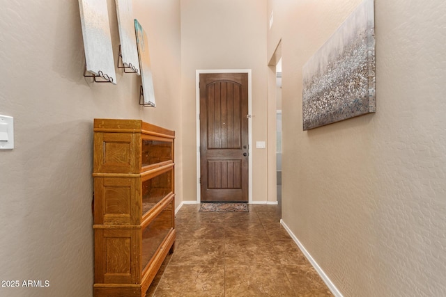 291 E Canyon Rock Rd, San Tan Valley, AZ 85143 - corridor featuring baseboards