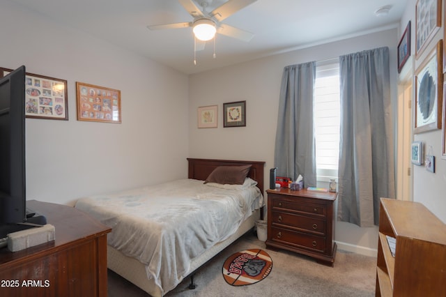 bedroom with carpet flooring and ceiling fan