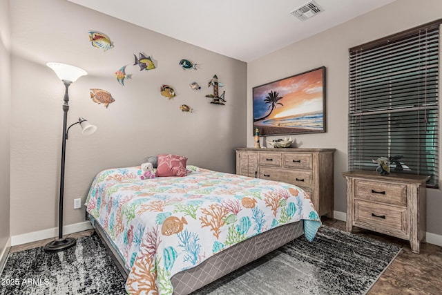 16077 W Anasazi St, Goodyear, AZ 85338 - bedroom featuring baseboards