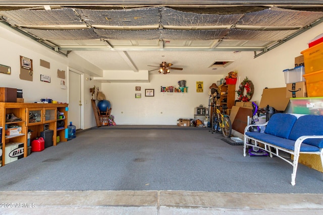 garage featuring ceiling fan