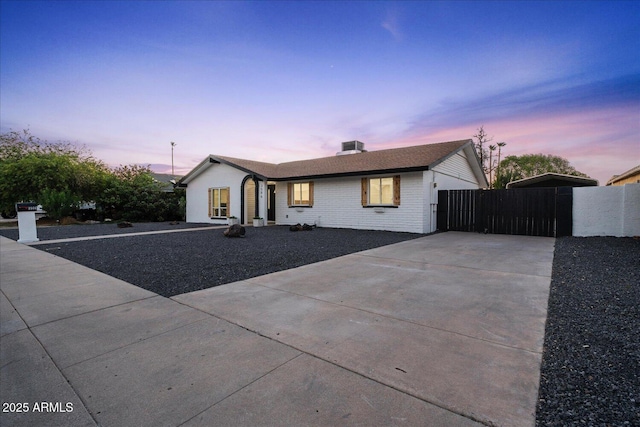 3506 W Yucca St, Phoenix, AZ 85029 - ranch-style house with driveway and brick siding