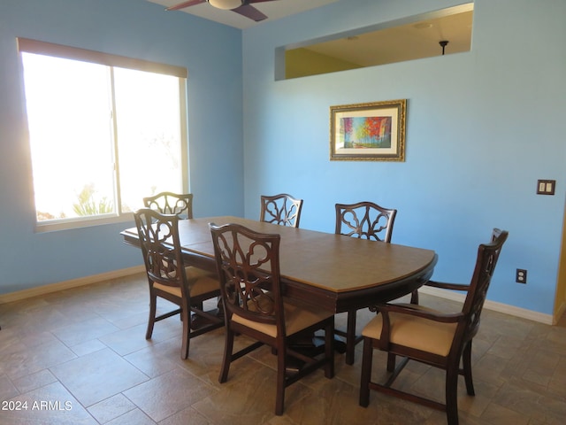 dining area with ceiling fan