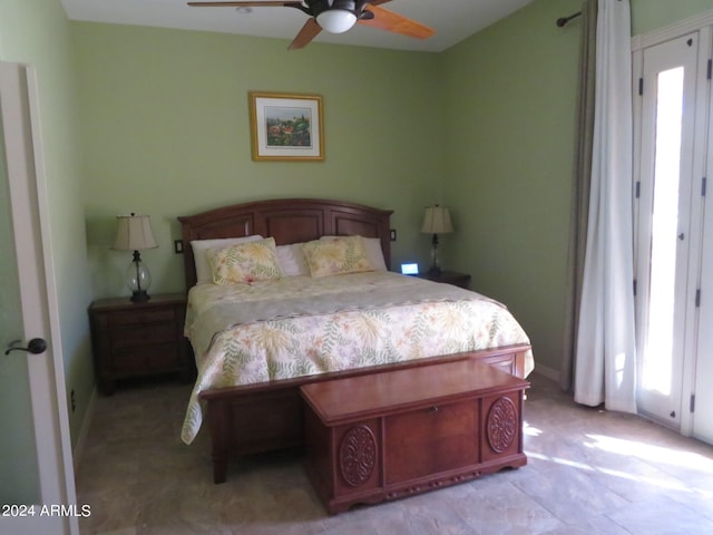 bedroom with ceiling fan