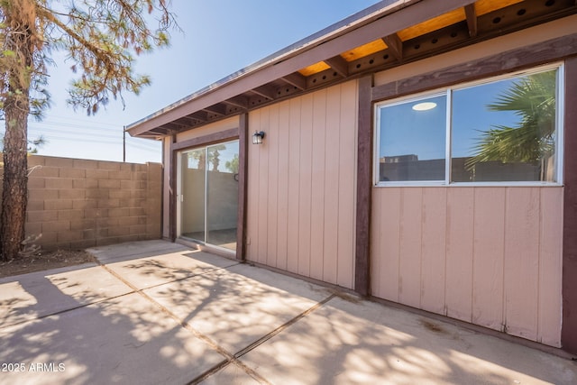 909 S Acapulco Ln Unit A, Tempe, AZ 85281 - view of patio