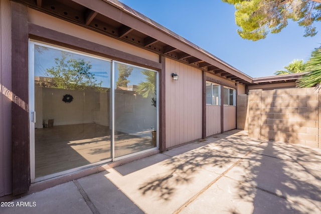 909 S Acapulco Ln Unit A, Tempe, AZ 85281 - view of patio