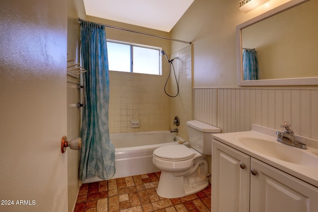 322 N Flynn Jans Ct, Pearce, AZ 85625 - full bathroom with shower / bath combo, toilet, vanity, and wainscoting
