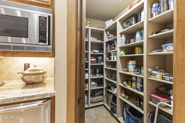 13249 E Summit Dr, Scottsdale, AZ 85259 - view of pantry