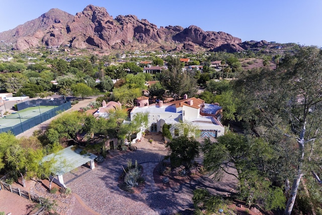 bird's eye view with a mountain view