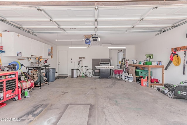 925 W Hudson Way, Gilbert, AZ 85233 - garage featuring a garage door opener and water heater